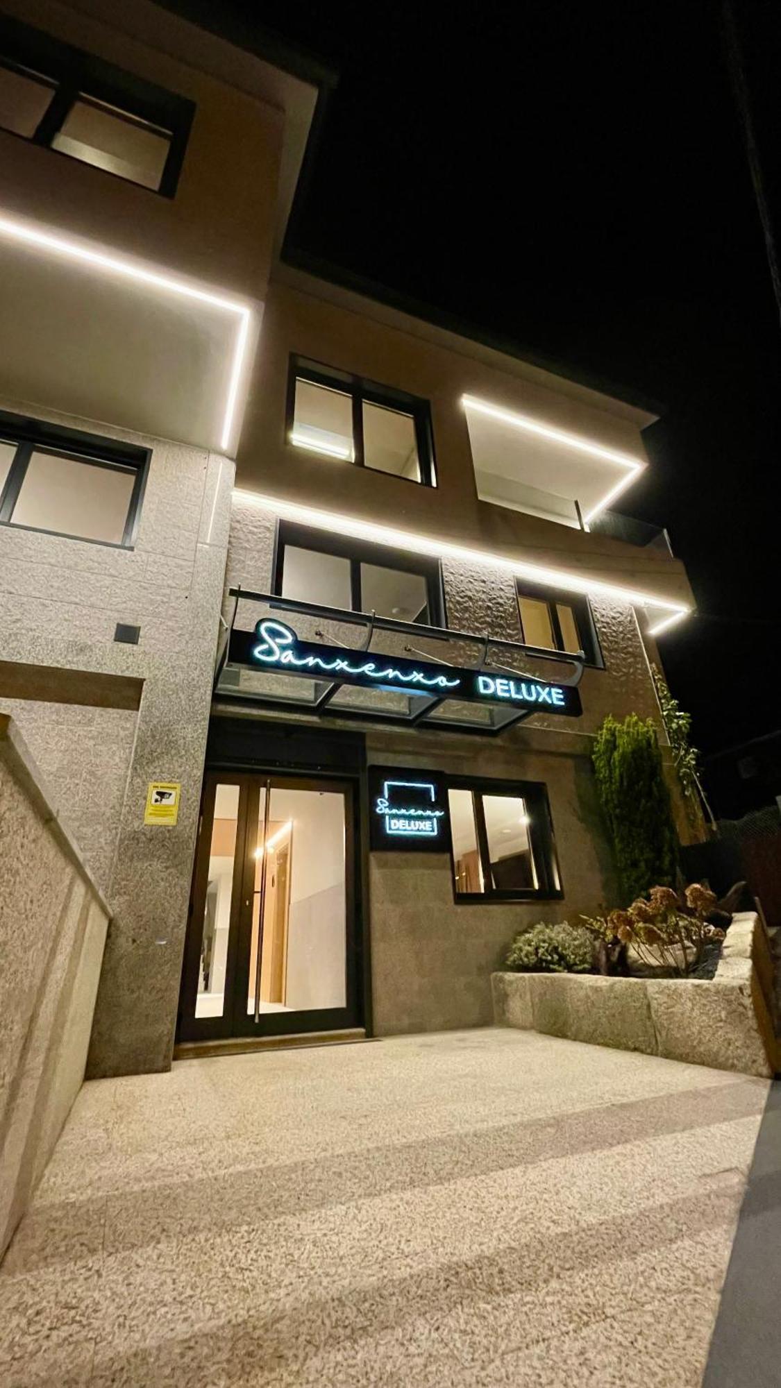 Sanxenxo Deluxe Apartamentos Exteriör bild